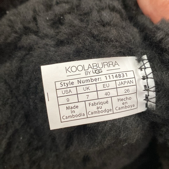 NWOT UGGs Koolabura - Picture 8 of 9